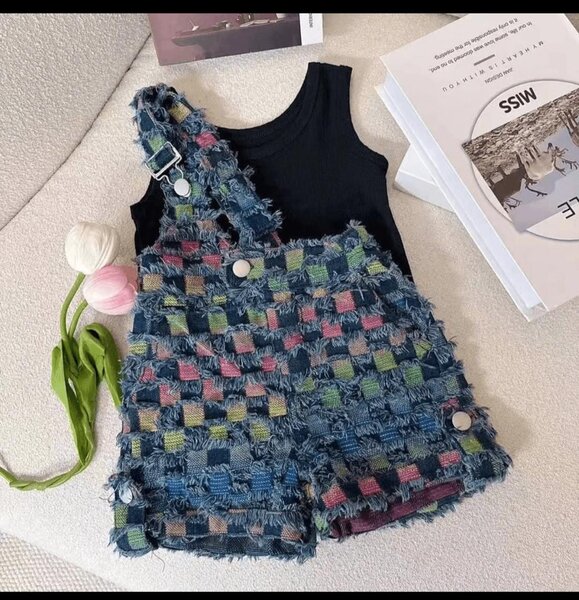 Robe de princesse rouge fillette