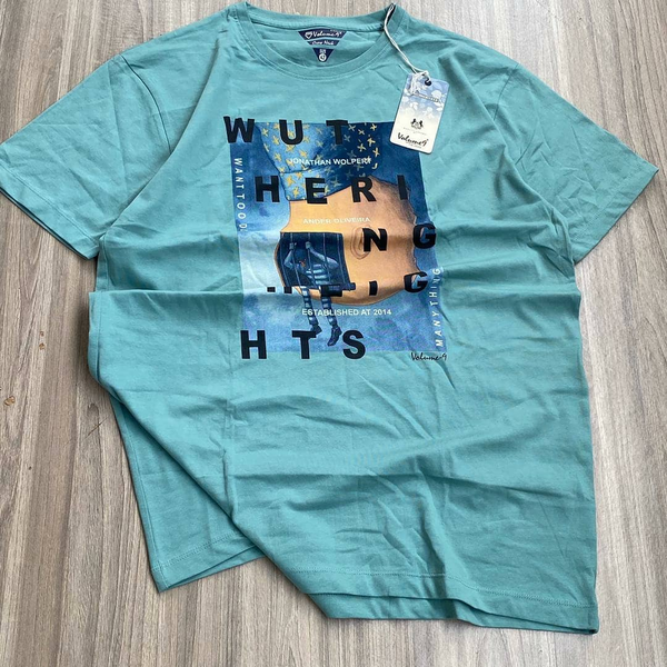 T-shirt bleu