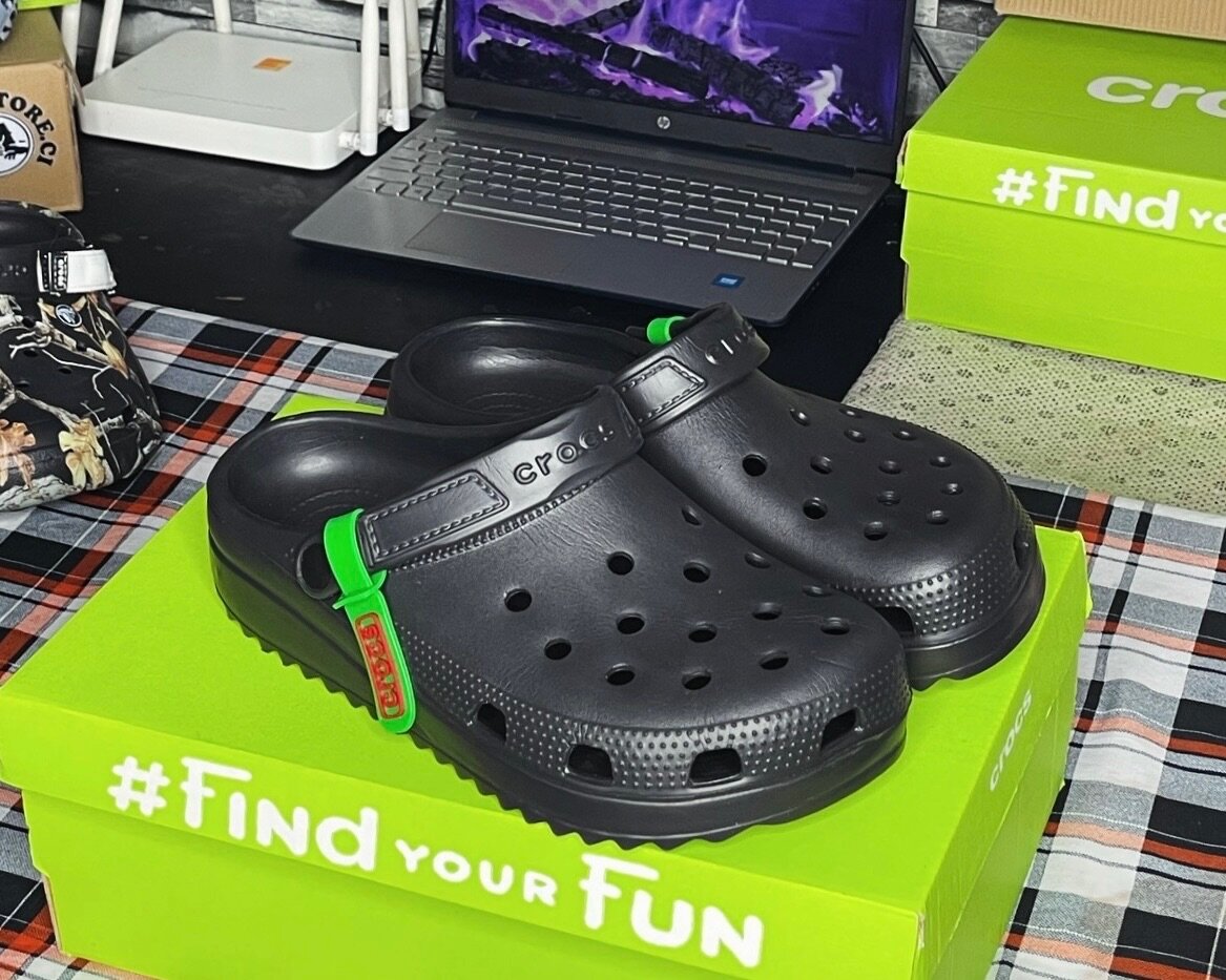 Crocs AUTHENTIQUES️