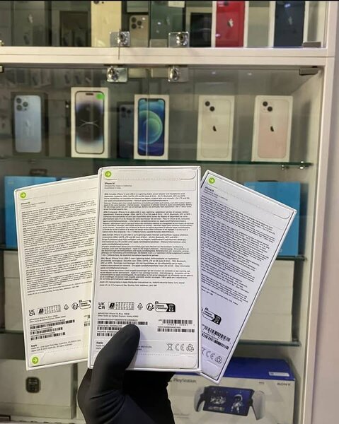 iPhone 16 pro max 256gb eSIM unlocked