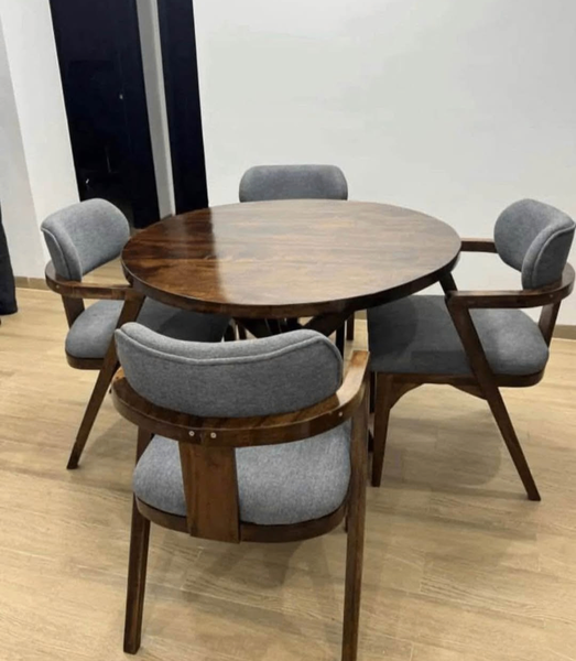 Table à manger ronde élégante