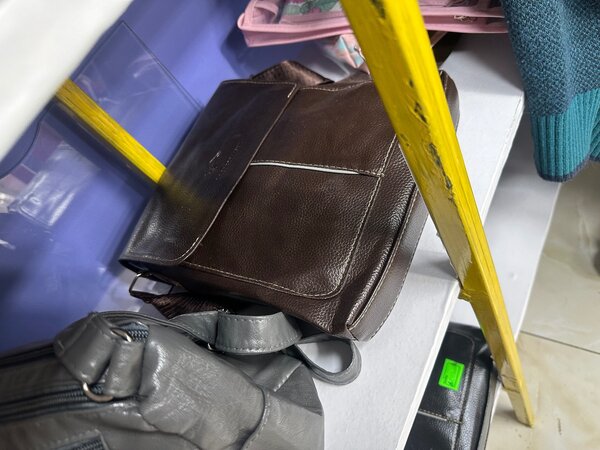 Срочно продаю сумки 20штук 400сом