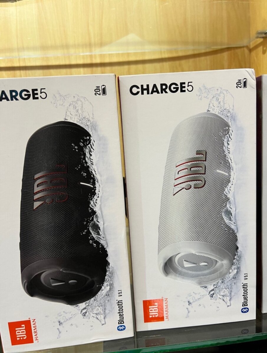 JBL - CHARGE5 Portable Waterproof Speaker with Powerbank