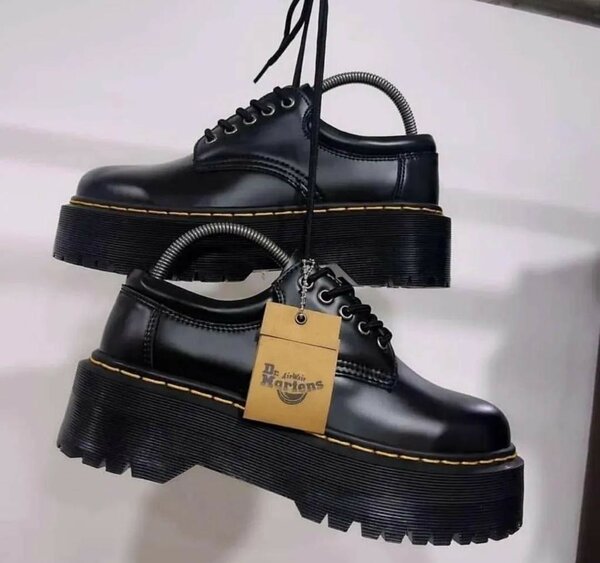 Dr. Martens Chunk Shoes