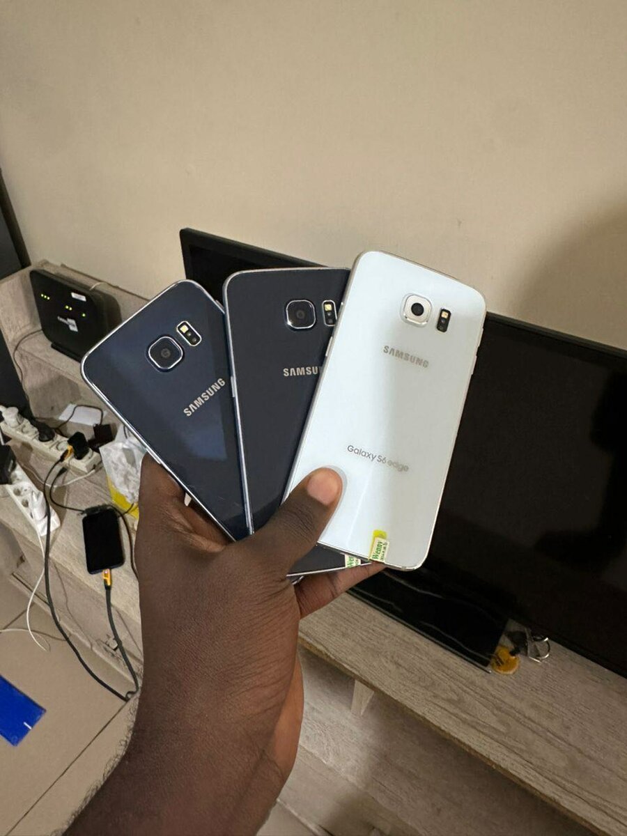 Samsung S6edge 32/3casineufs importé vendu en magasin