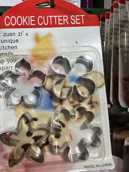 Ensemble d'emporte-pièces fleurs