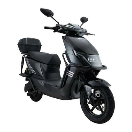 Scooter Électrique REVOO C32