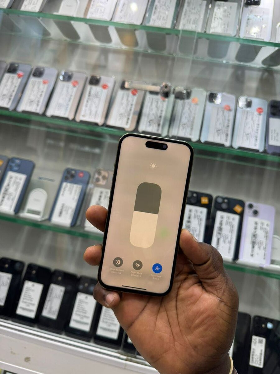 14 pro juste écran changer