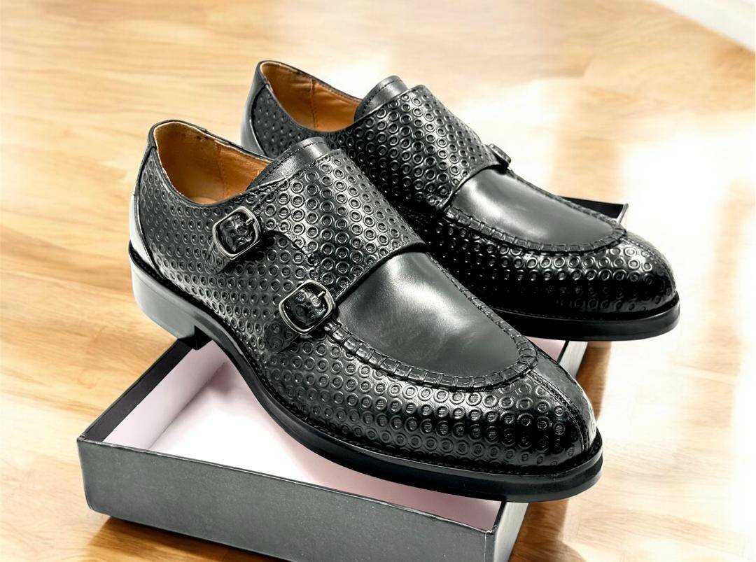 Solid Leather shoes