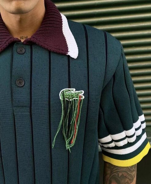 Polo moderne avec logo brodé