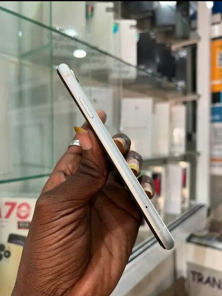 iPhone XR Blanc Débloqué