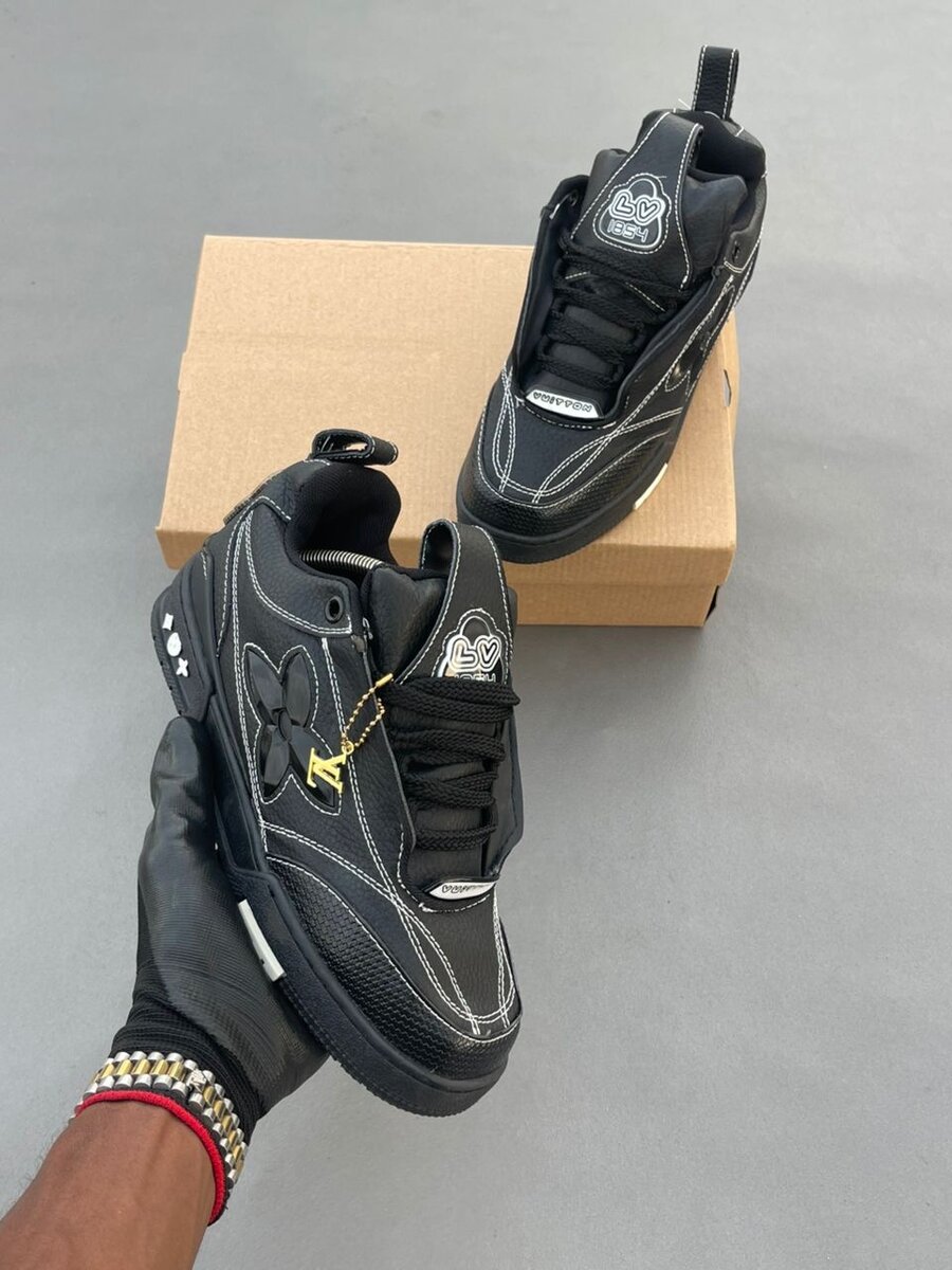 Chaussures LV Trainer homme