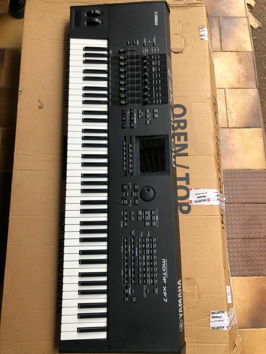 Yamaha Motif XF7