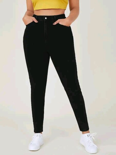 Black skinny jeans