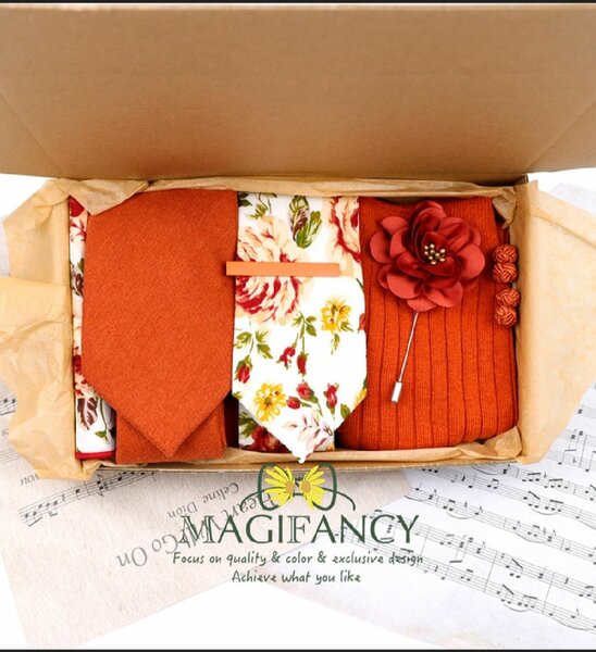 Coffret à Cravate Élégant Floral