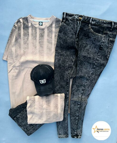 Ensemble T-shirt et Jeans Homme