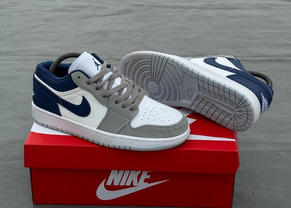 Baskets Nike Air Jordan Basses