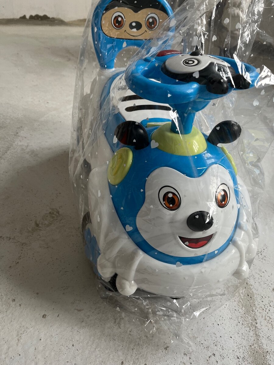 Детская машинка