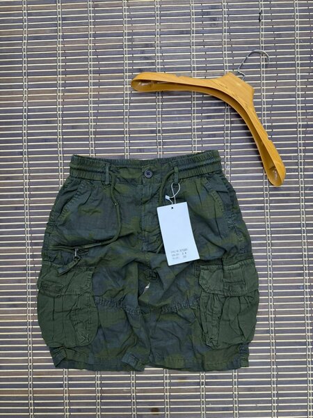 Short camouflage homme élégant