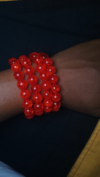 Bracelets en perles colorées