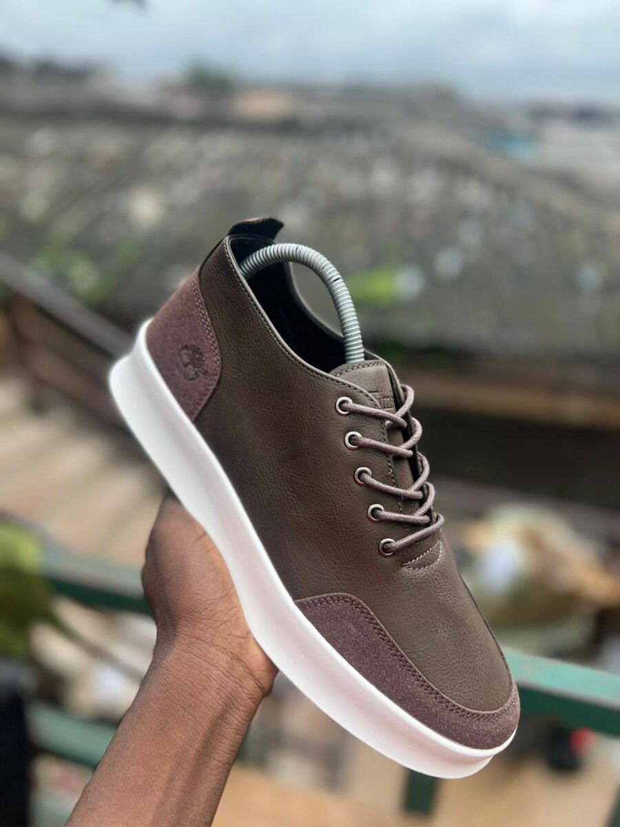 Chaussures décontractées élégantes