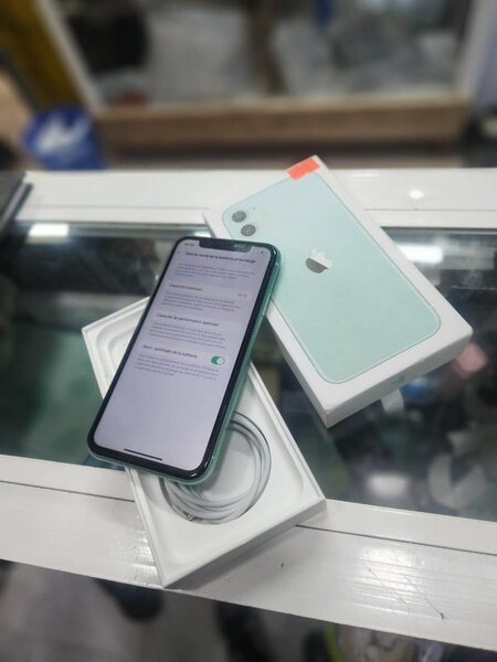 iPhone 11 Vert 64giga