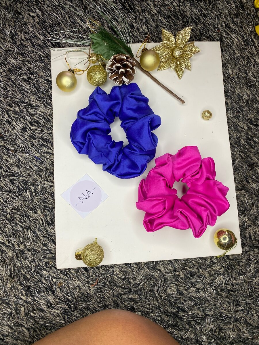 Chouchous Satinés colorés