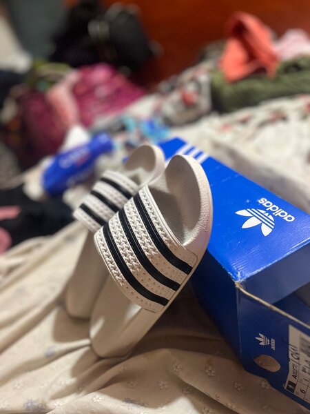 Claquettes confortables Adidas