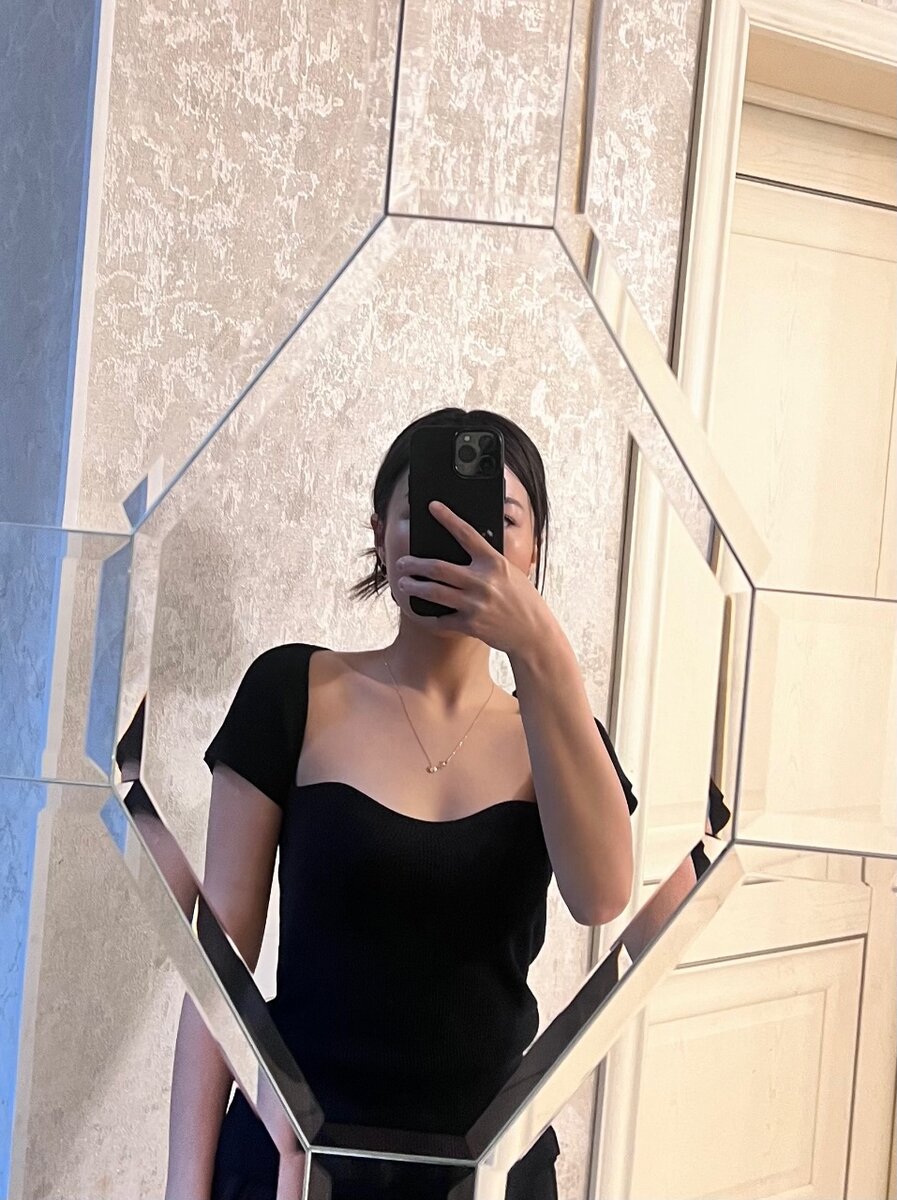 топ с открытыми плечами