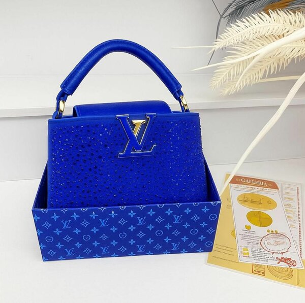 Sac à main élégant bleu