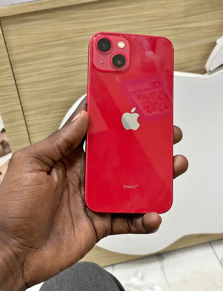 iPhone 13 Rouge Brillant