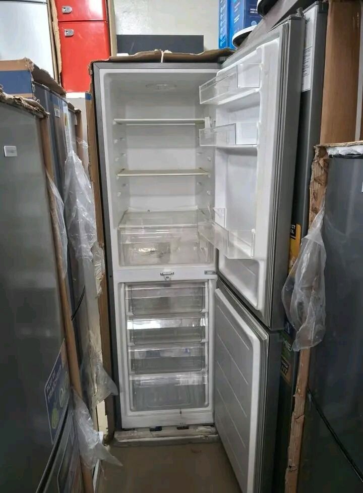 Réfrigérateur congélateur combiné