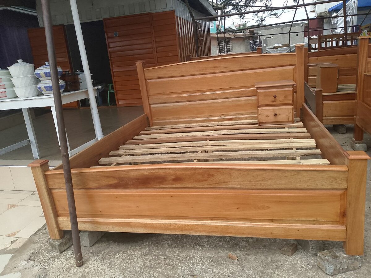 King Size bed with a side drawer at good price