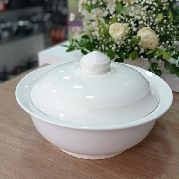 Mini soupière en porcelaine