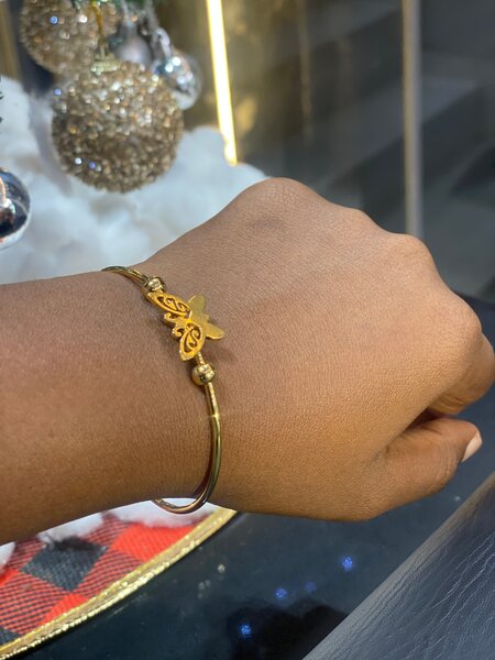Bracelet papillon doré élégant