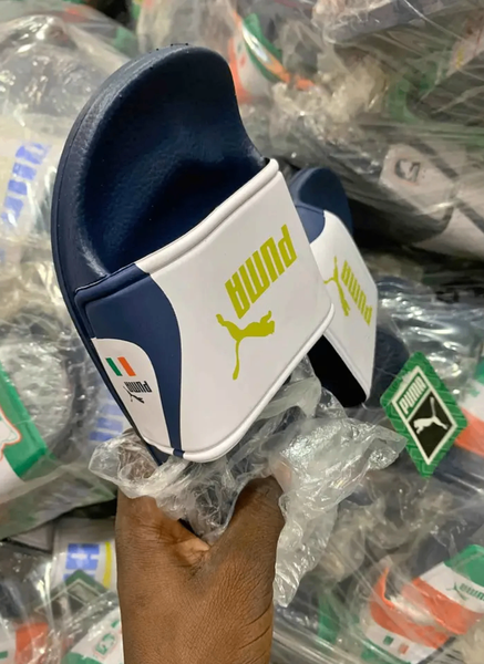 Claquettes confort ivoiriennes