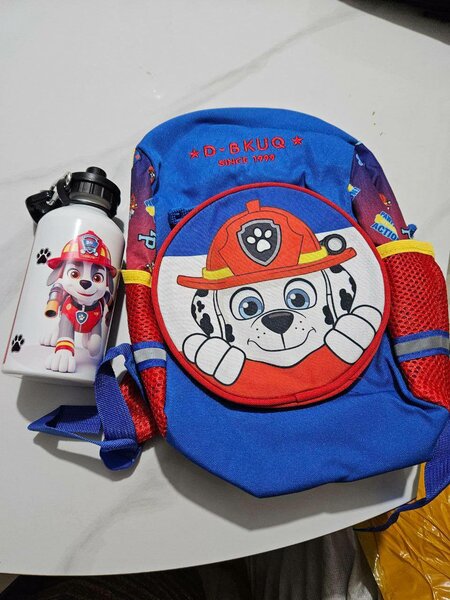 Sac a dos et gourde incassable