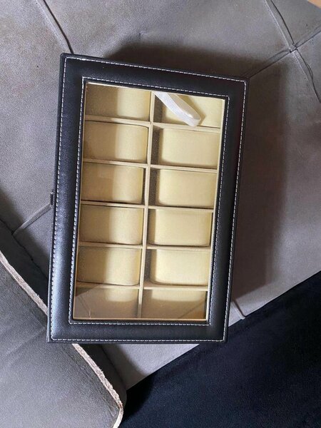 Boîte à montres en cuir