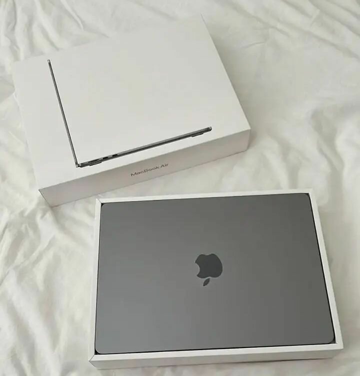 Apple MacBook Air