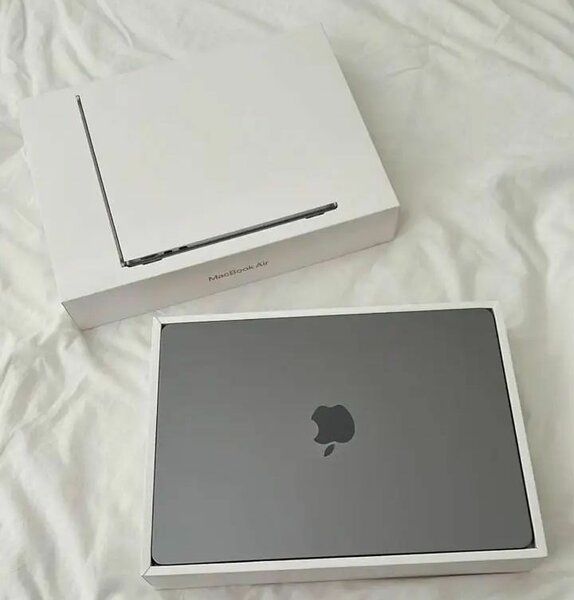 Apple MacBook Air