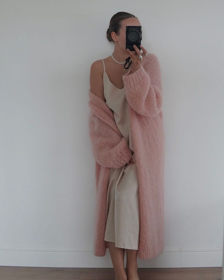 Robe en maille longue rose