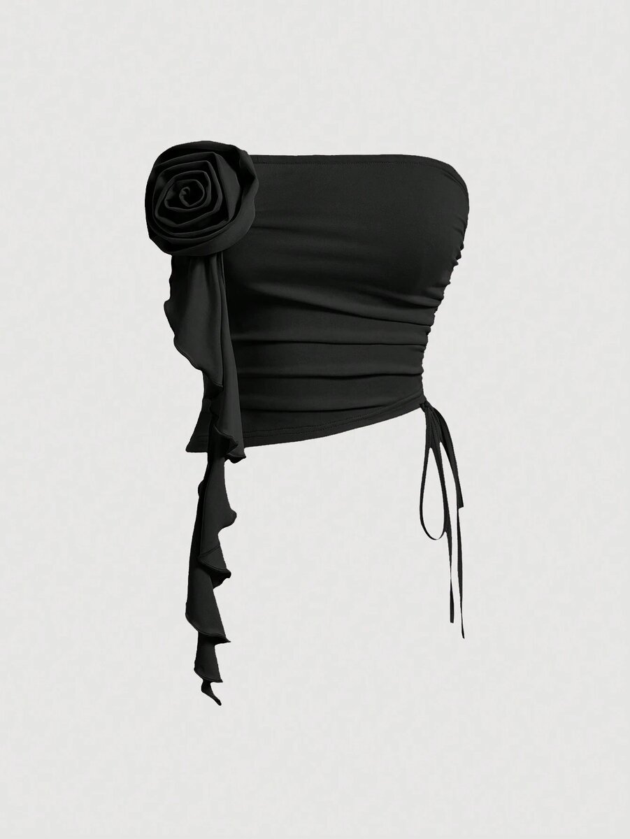 Top asymétrique avec rose