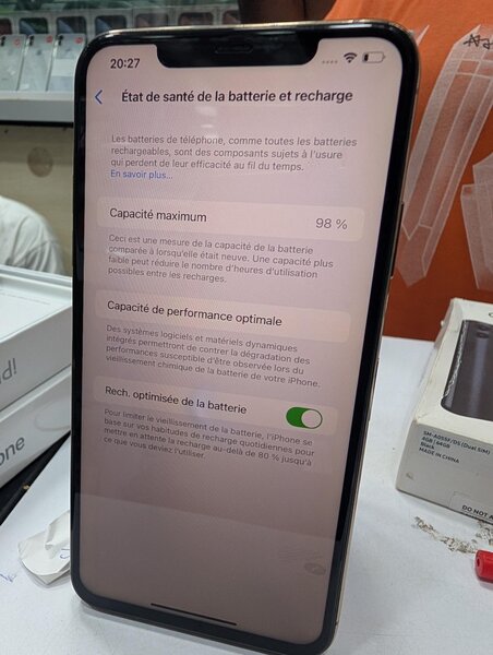 iPhone 11pro Max 256Giga sans Face ID