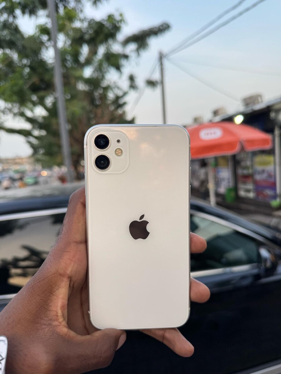 iPhone 11 64giga sans Face ID