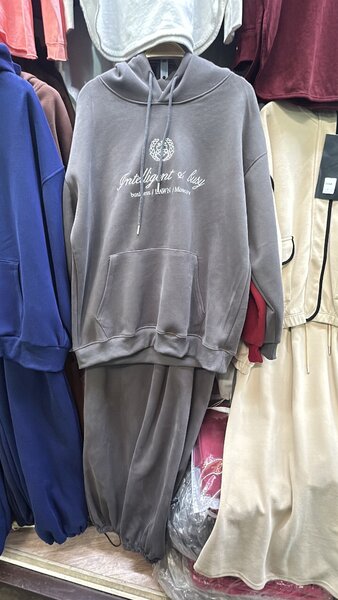 Спортивный костюм