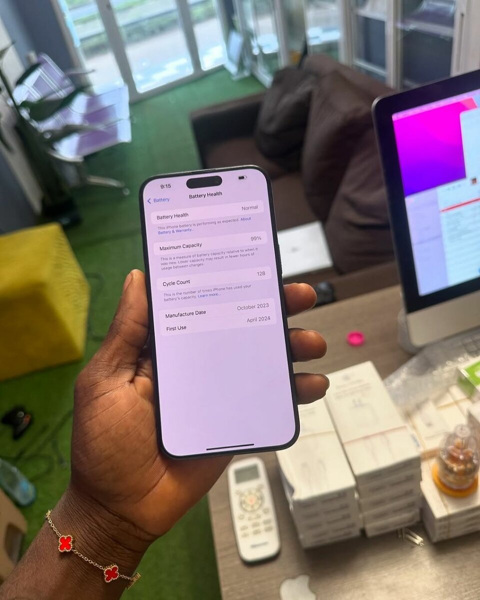 IPHONE 15PRO MAX 256GB [esim]