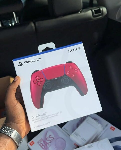 PlayStation 5 dual controller