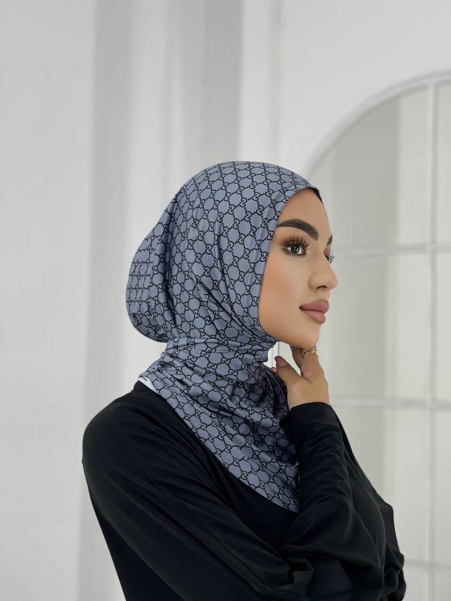 Балаклава на завязке