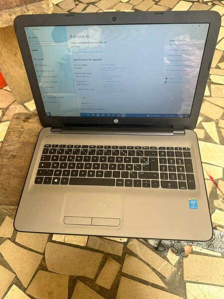 HP core i3
