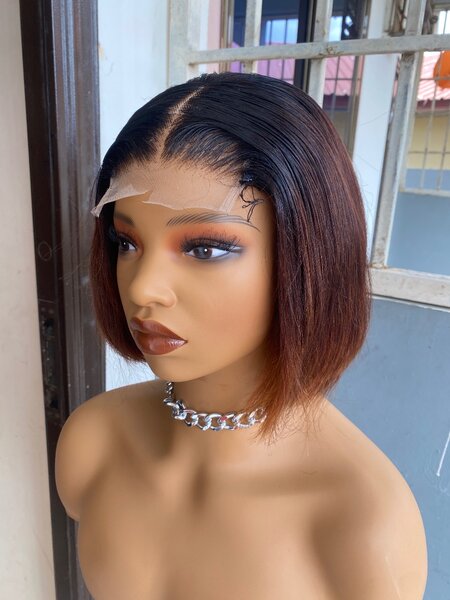 Glueless closure wig